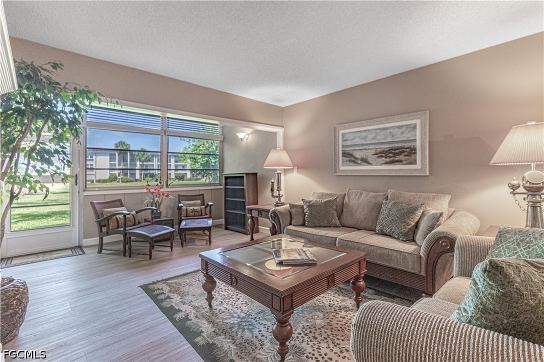 1 Bed Condominium for Sale in Seven Lakes, photo 7