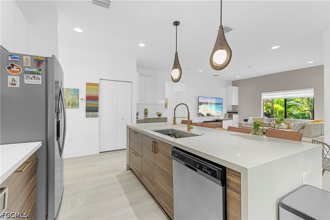 3 Bed SingleFamilyResidence for Sale in Maple Ridge, photo 7