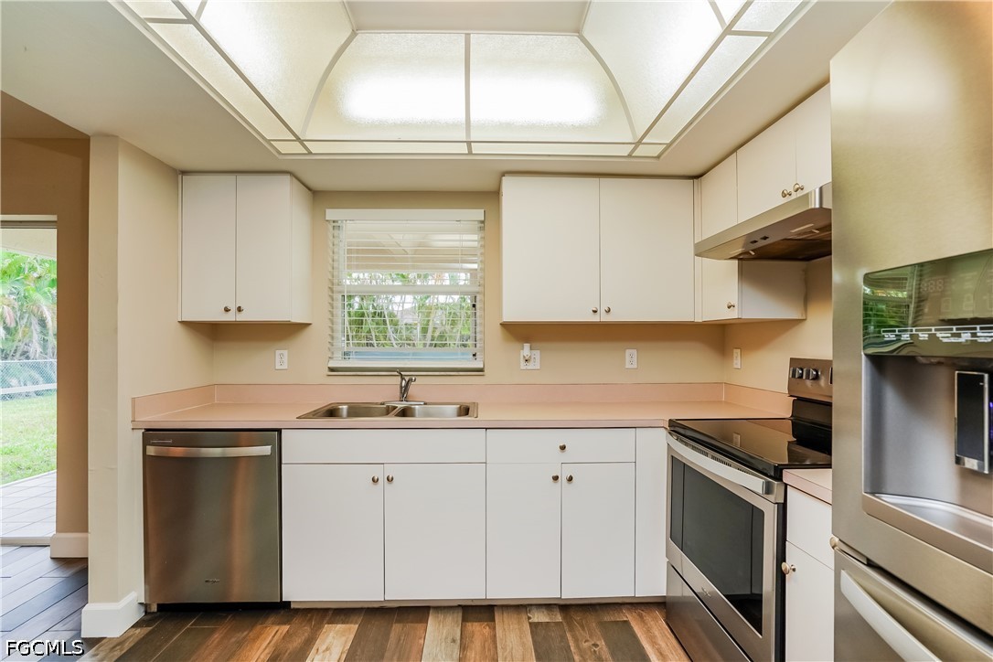 3 Bed SingleFamilyResidence for Sale in Cape Coral, photo 7