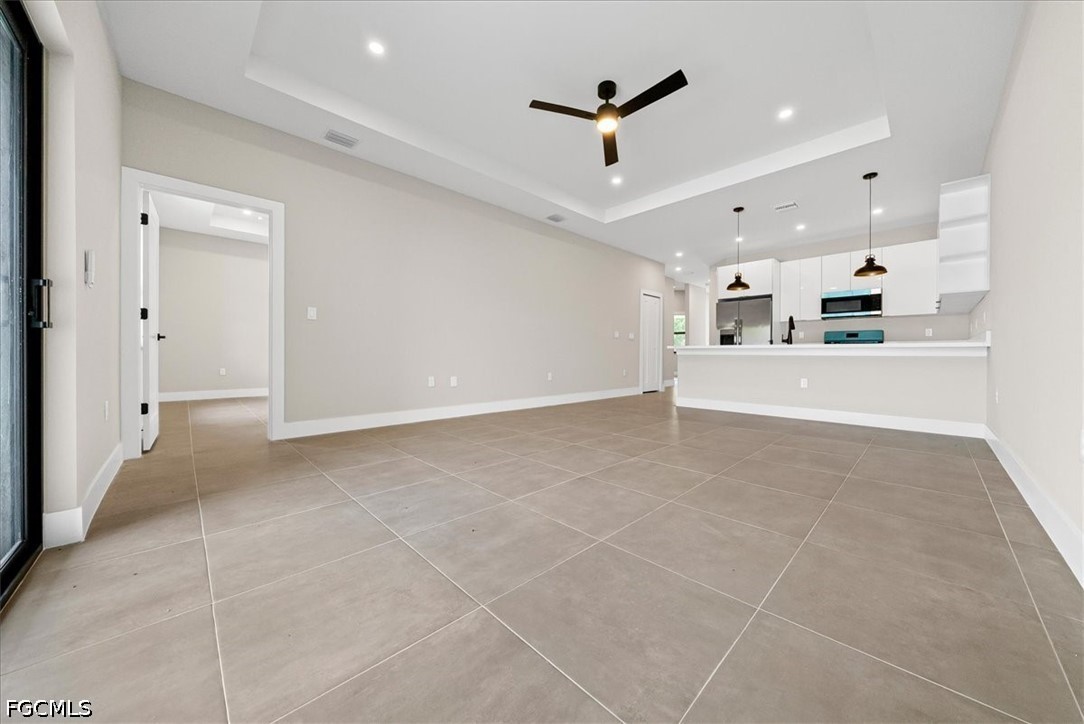 6 Bed Duplex for Sale in Lehigh Acres, photo 7