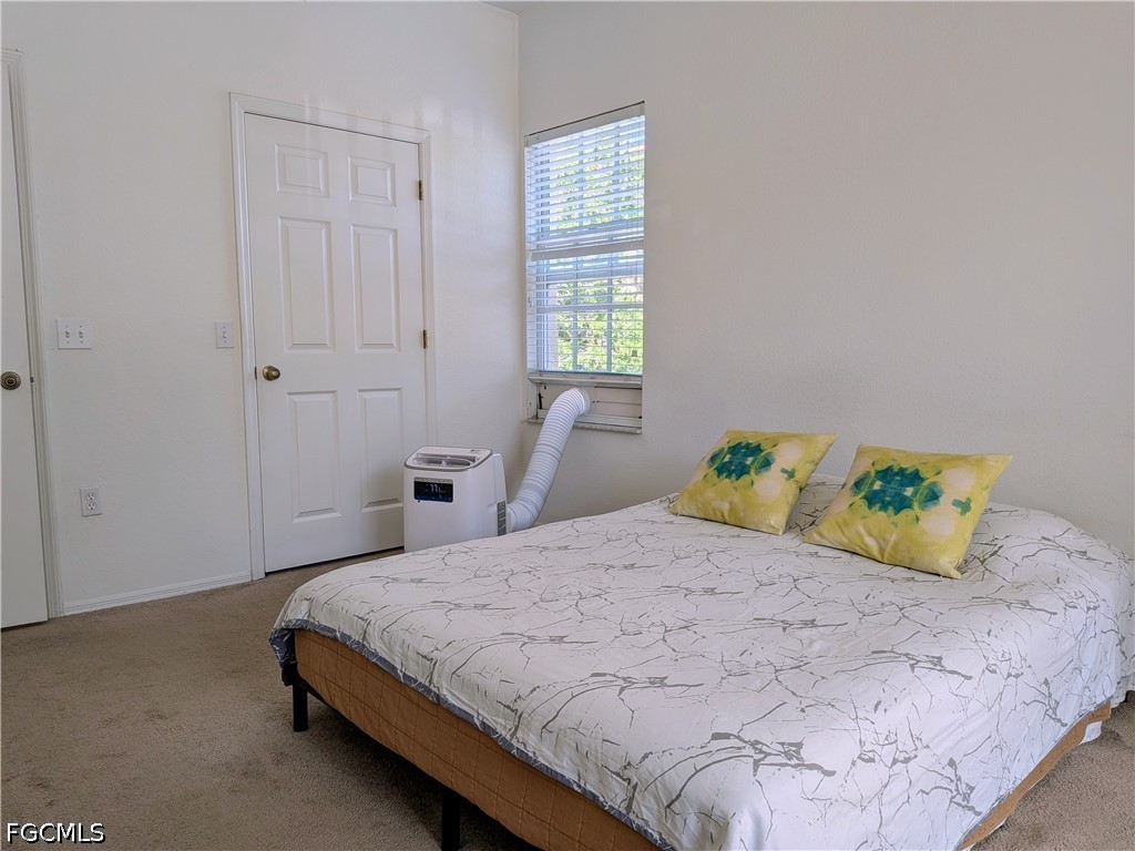 1 Bed Condominium for Sale in College Pointe, photo 7