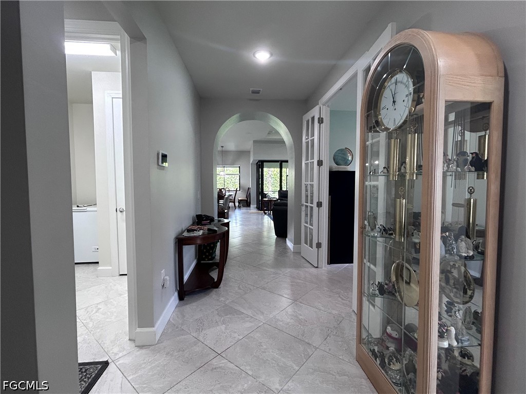 3 Bed Waterfront Home for Sale in Avalon Park, photo 7