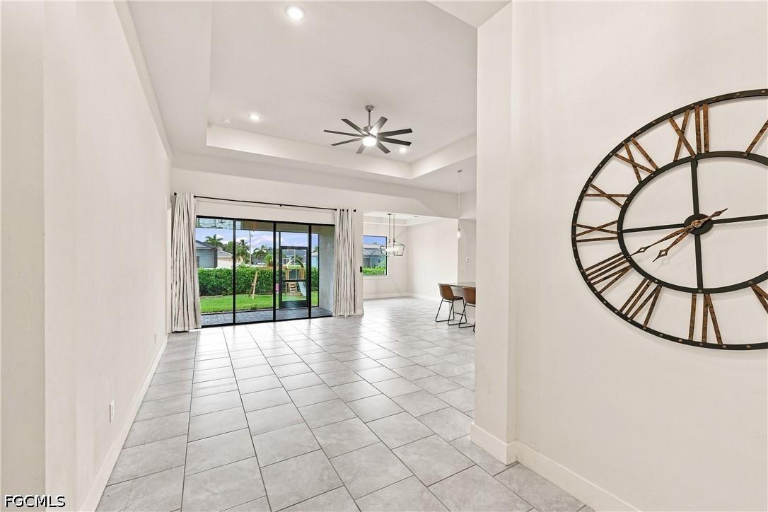 3 Bed SingleFamilyResidence for Sale in Cape Coral, photo 7