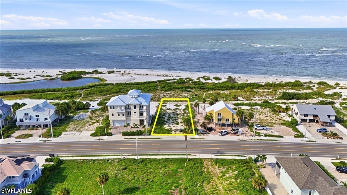 Waterfront Home for Sale in Grand Ole Man, photo 7