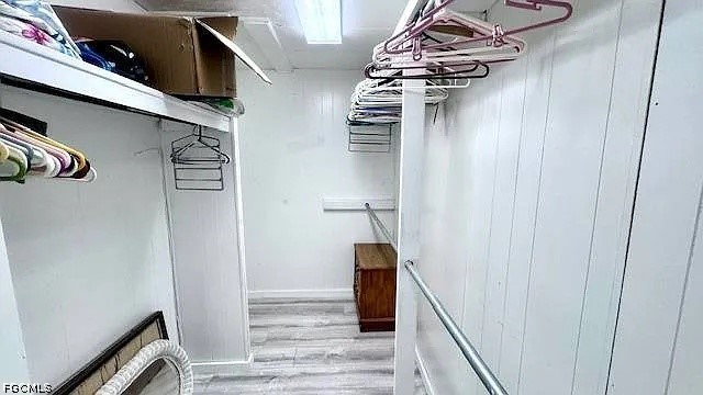 2 Bed Waterfront Home for Sale in Old Bridge Village, photo 7