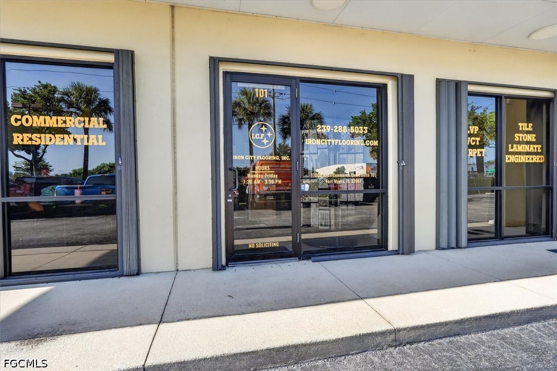 Office for Sale in Fort Myers, photo 7