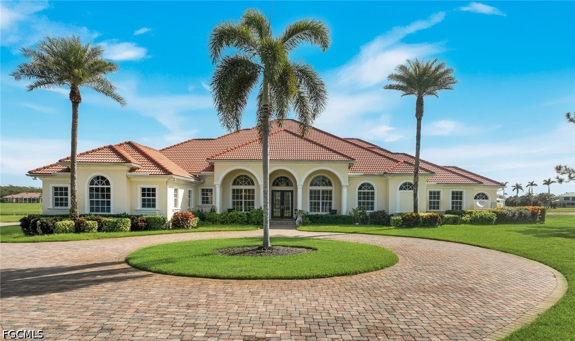 6 Bed Pool Home for Sale in Estero, photo 7