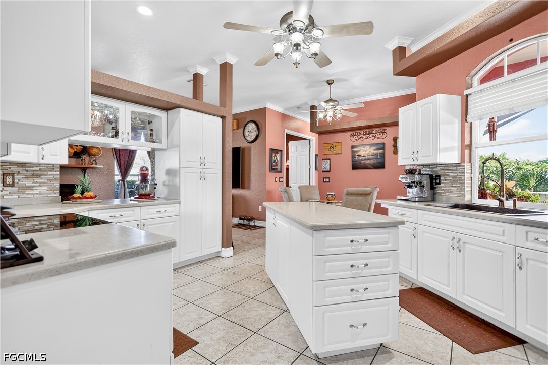 3 Bed Pool Home for Sale in Cape Coral, photo 7