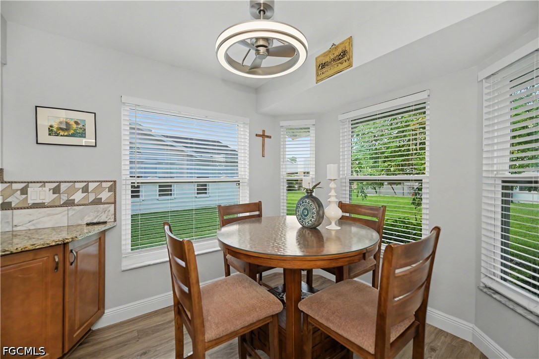 2 Bed SingleFamilyResidence for Sale in North Fort Myers, photo 7