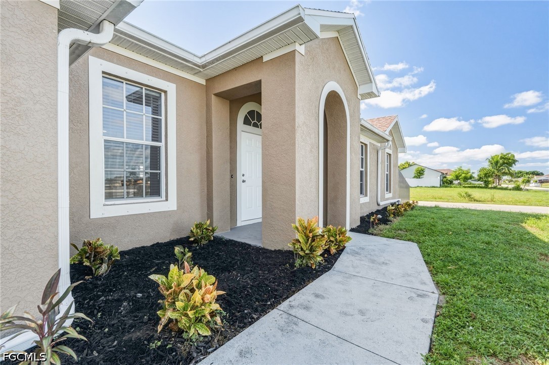 3 Bed SingleFamilyResidence for Sale in Cape Coral, photo 7
