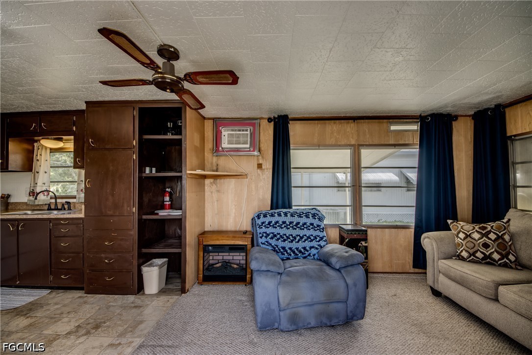 1 Bed ManufacturedHome for Sale in Mobile Manor, photo 7