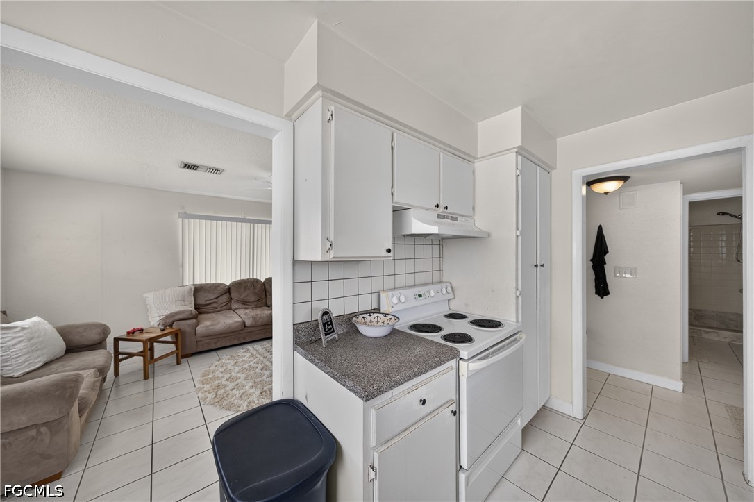 4 Bed Duplex for Sale in Cape Coral, photo 7