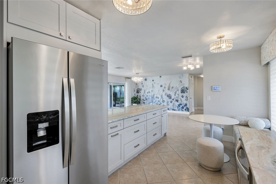 3 Bed SingleFamilyResidence for Sale in Cape Coral, photo 7