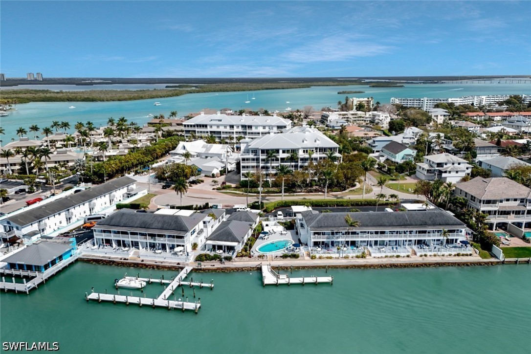 1 Bed Waterfront Home for Sale in Marco Island, photo 7