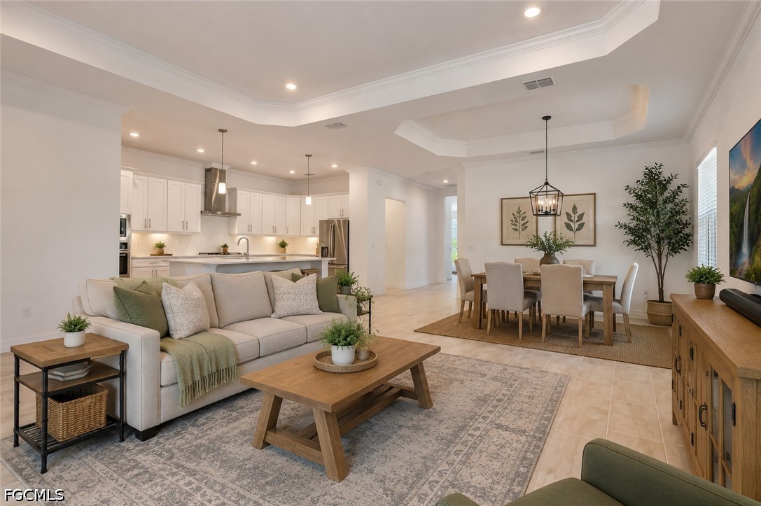 4 Bed Pool Home for Sale in Vista Wildblue, photo 7