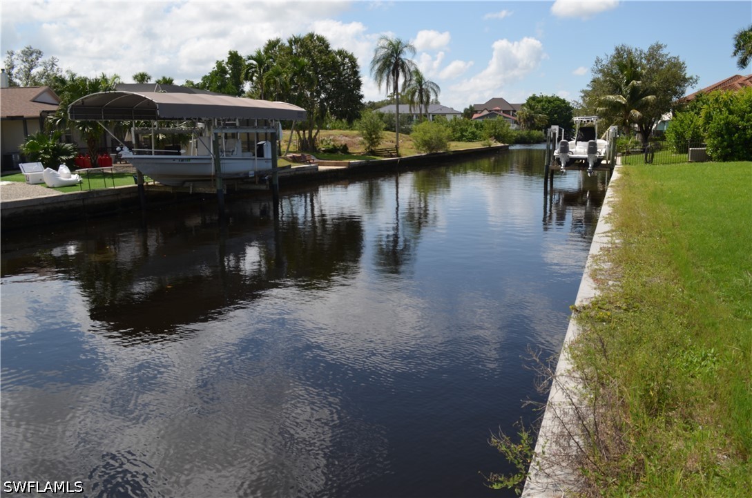 Waterfront Home for Sale in Brendan Cove, photo 7