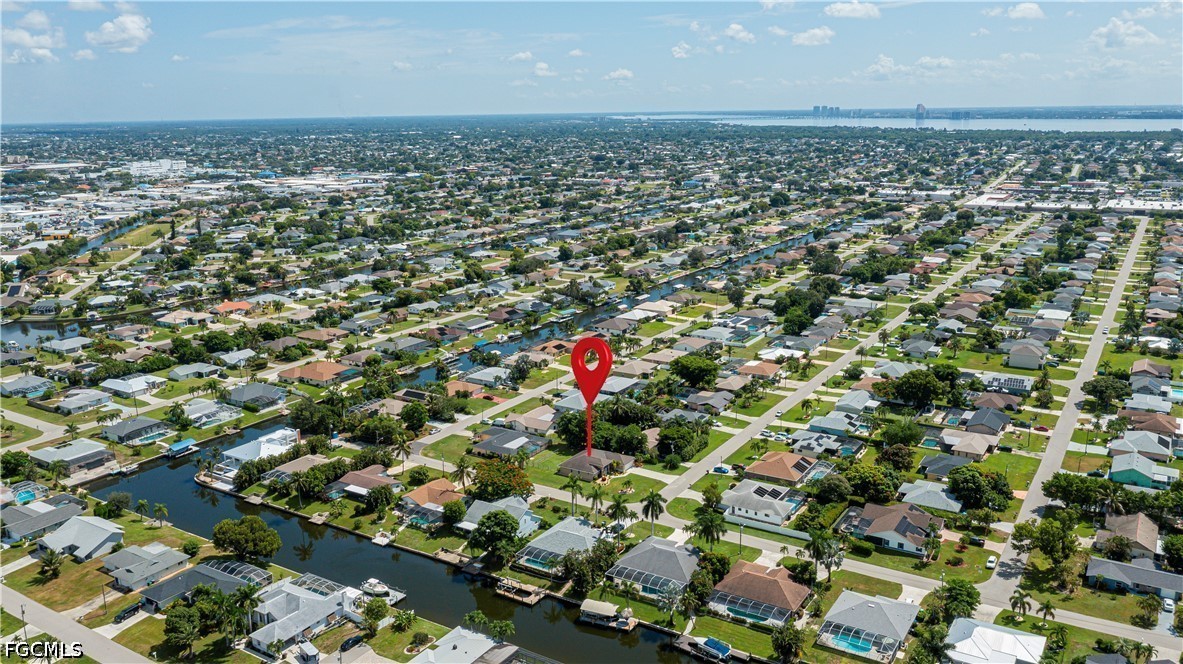 3 Bed SingleFamilyResidence for Sale in Cape Coral, photo 7