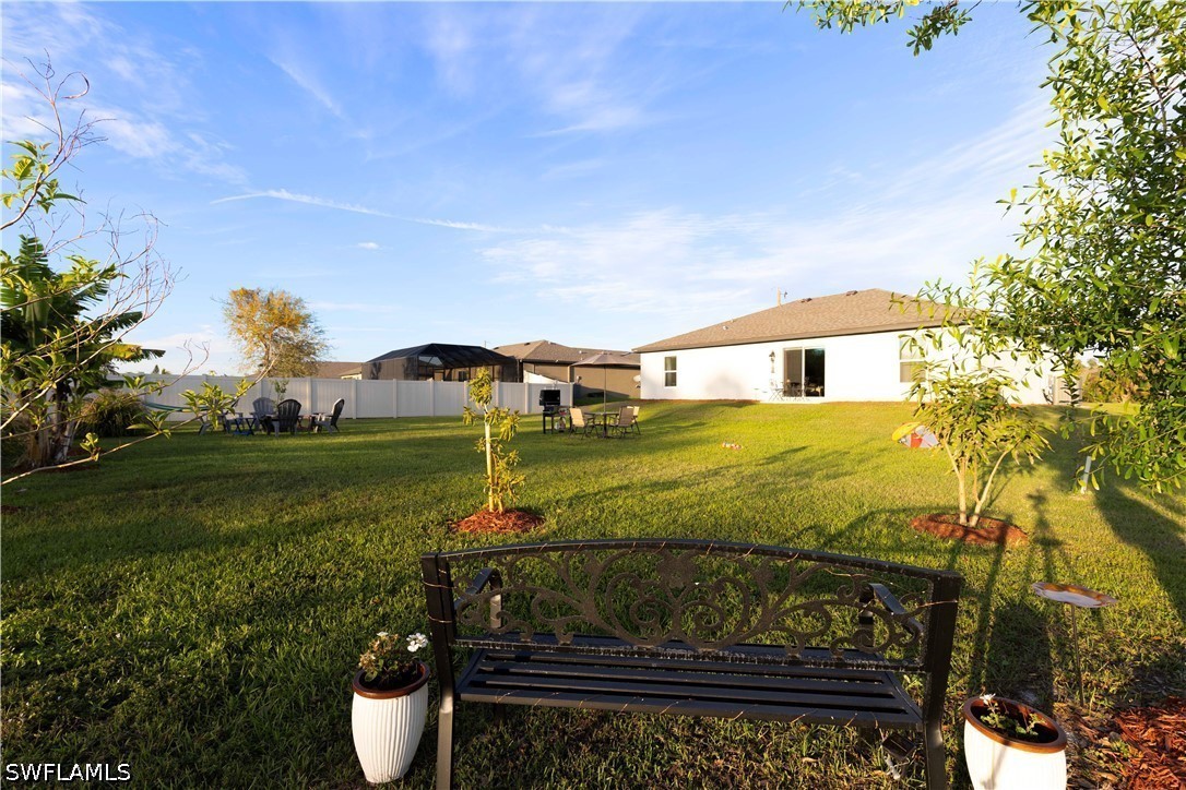 3 Bed SingleFamilyResidence for Sale in Mirror Lakes, photo 7