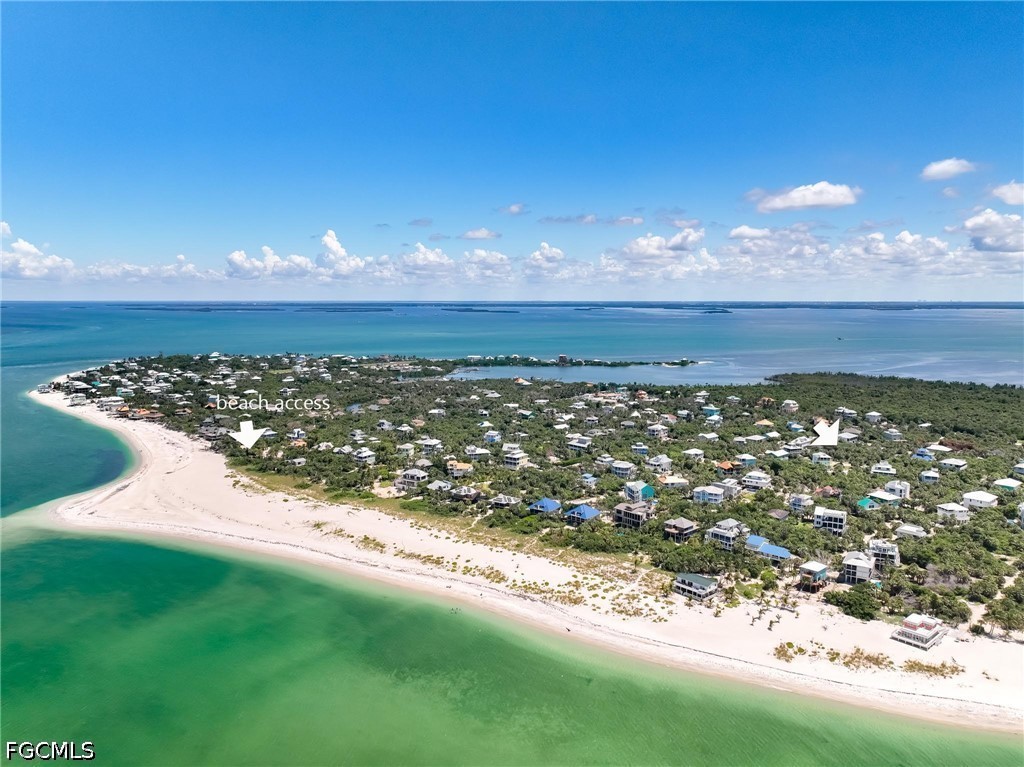 Residential for Sale in Upper Captiva, photo 7