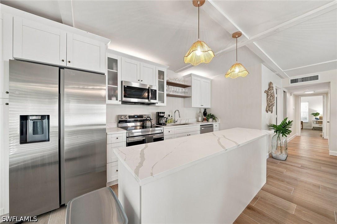 2 Bed Condominium for Sale in Beach Breeze, photo 7