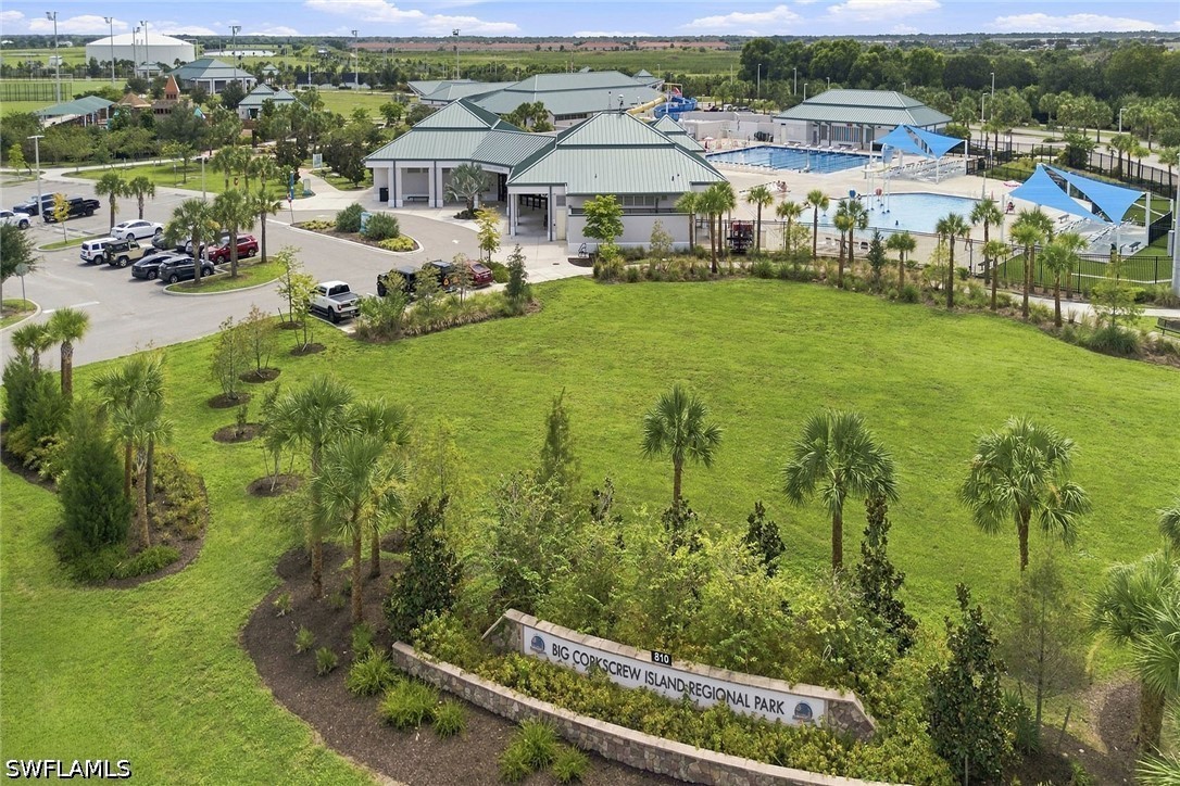 Residential for Sale in Golden Gate Estates, photo 7