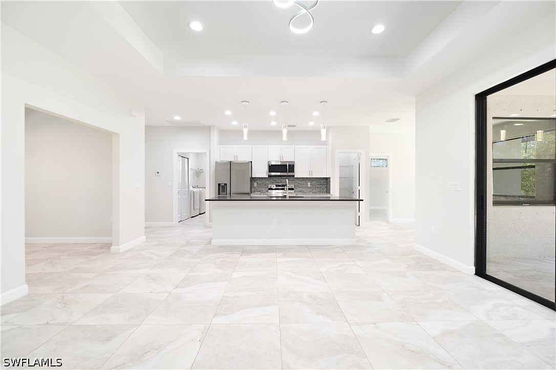 3 Bed SingleFamilyResidence for Sale in Naples, photo 7