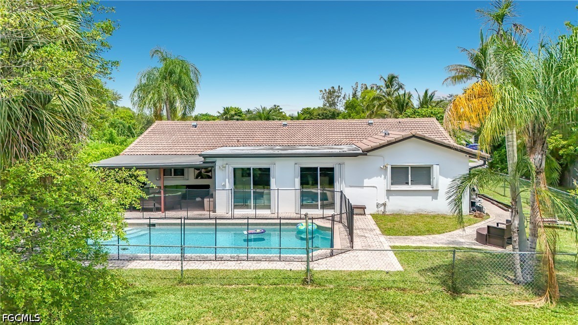 3 Bed Pool Home for Sale in Acreage, photo 7