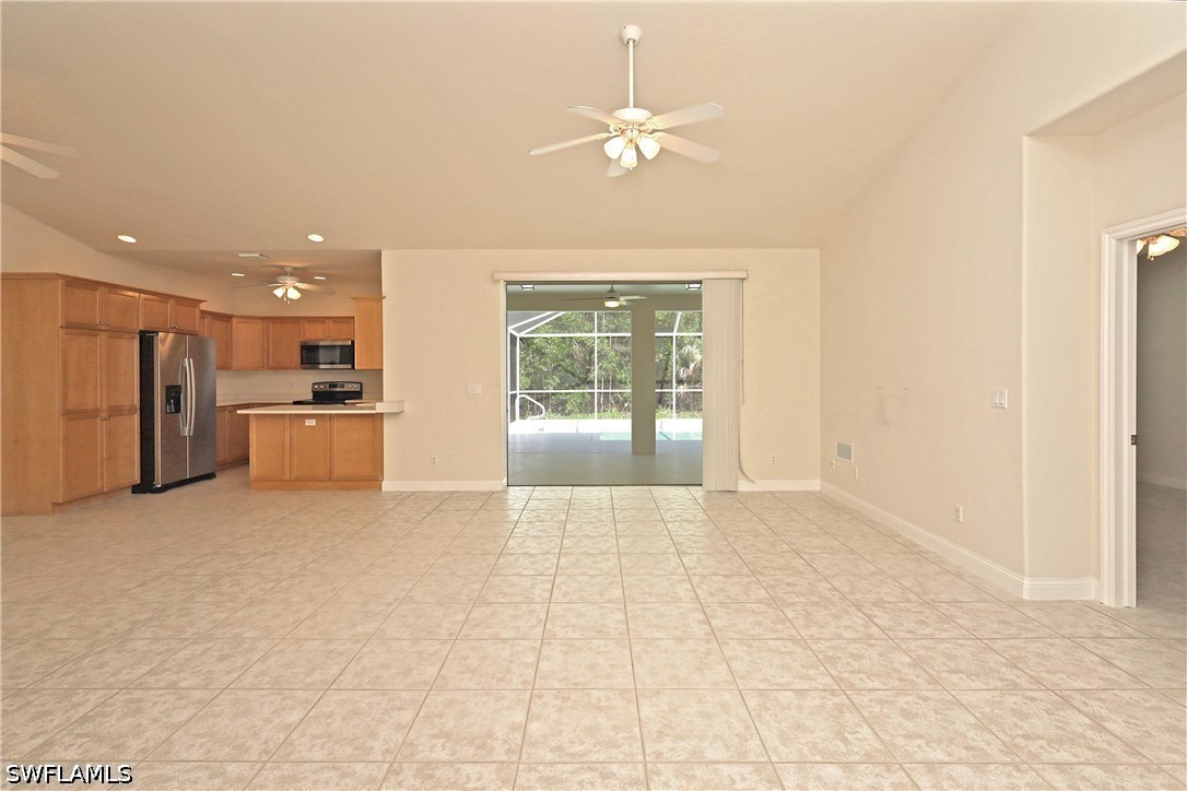 4 Bed Pool Home for Sale in Falcon Ridge, photo 7