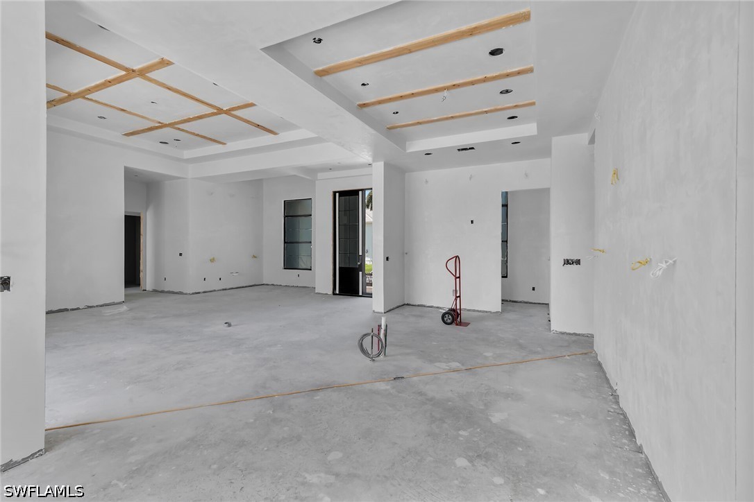 5 Bed Pool Home for Sale in Marco Island, photo 7
