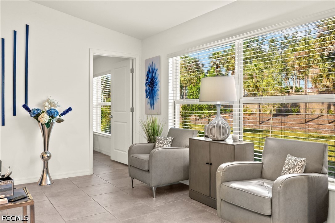 4 Bed SingleFamilyResidence for Sale in Oakview, photo 7