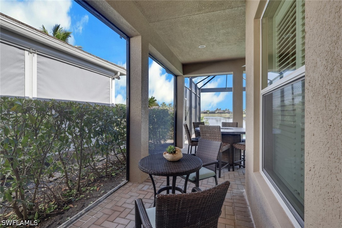 3 Bed Pool Home for Sale in Valencia Bonita, photo 7
