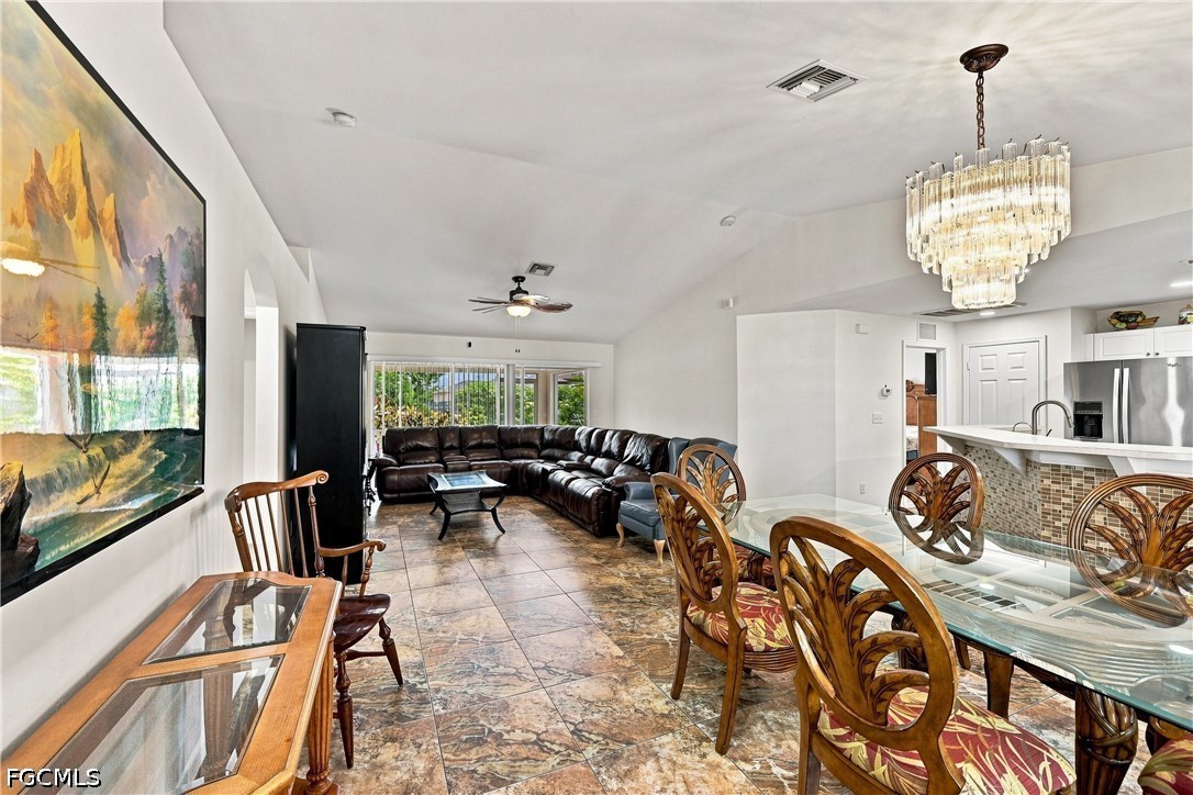 3 Bed SingleFamilyResidence for Sale in Cape Coral, photo 7
