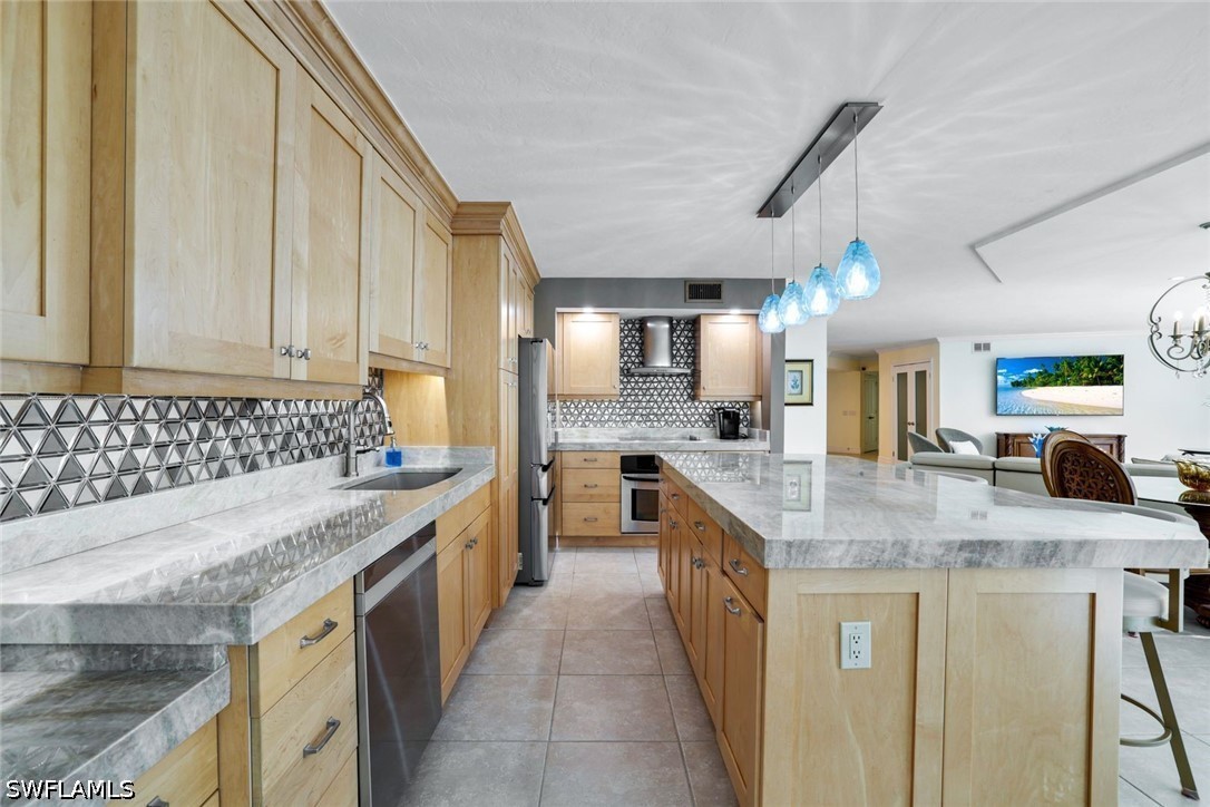 3 Bed Waterfront Home for Sale in Savoy, photo 7