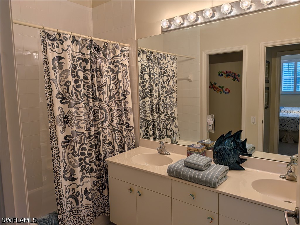 2 Bed Waterfront Home for Sale in L'Ambiance, photo 7