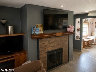 2 Bed SingleFamilyResidence for Sale in Pine Manor, photo 7