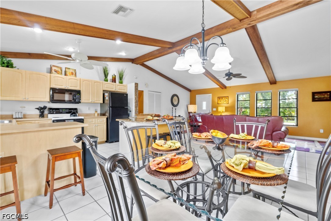 3 Bed Pool Home for Sale in Cape Coral, photo 7