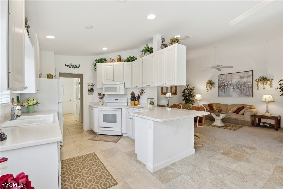 2 Bed Attached for Sale in Bonita Springs, photo 7