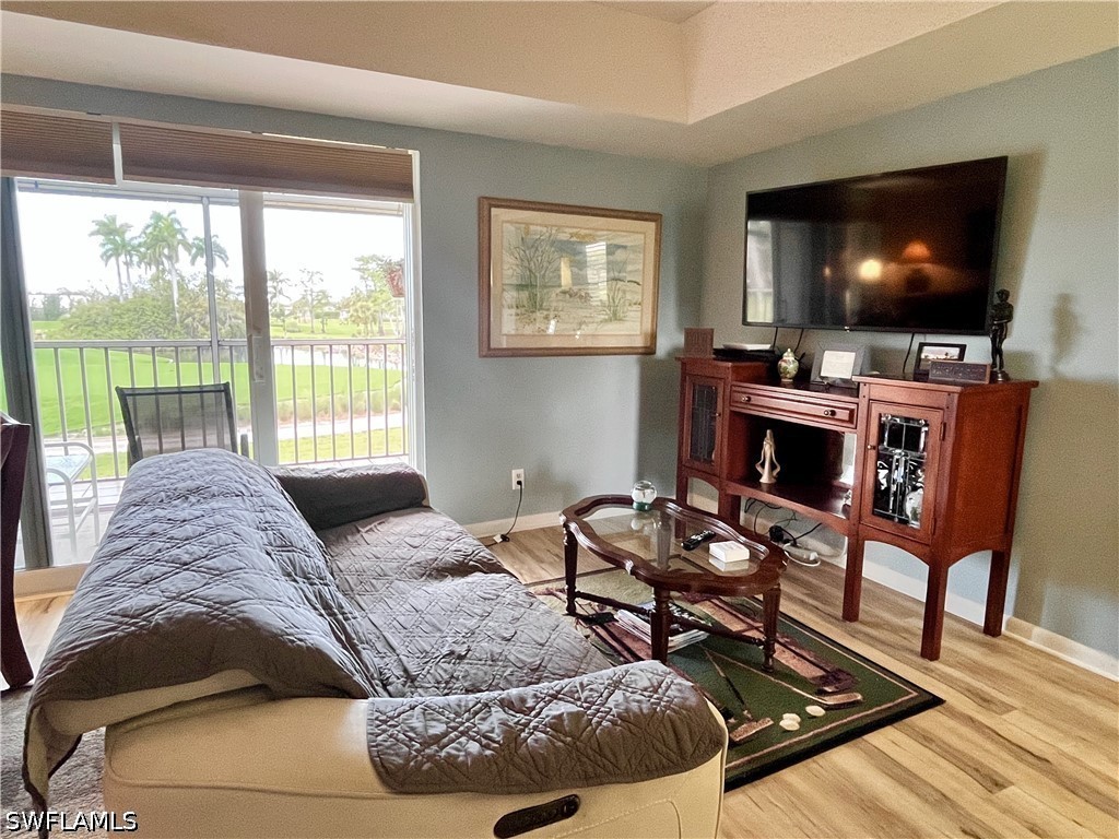 2 Bed Waterfront Home for Sale in Naples, photo 7