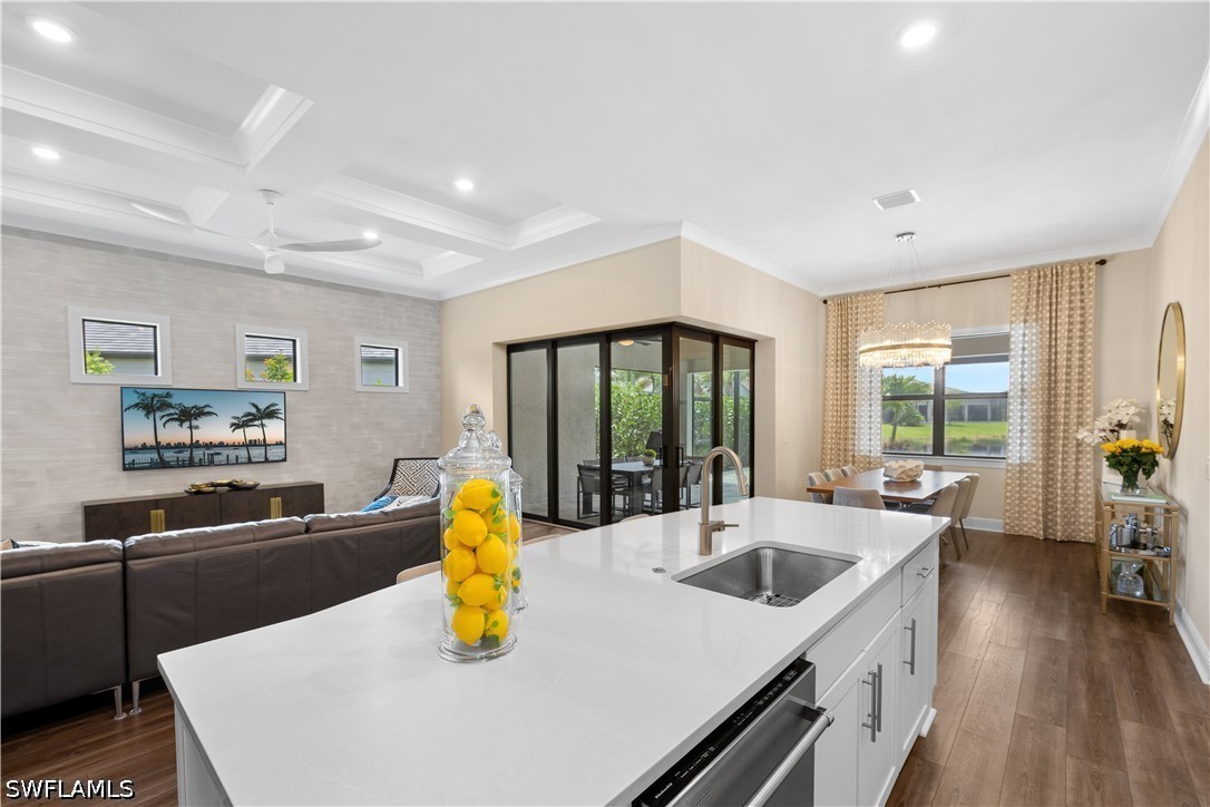 3 Bed Pool Home for Sale in Naples, photo 7