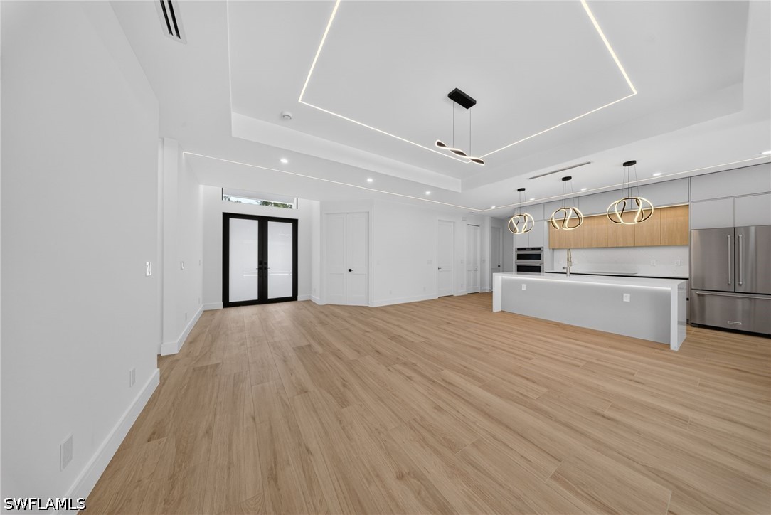 4 Bed Pool Home for Sale in Naples, photo 7