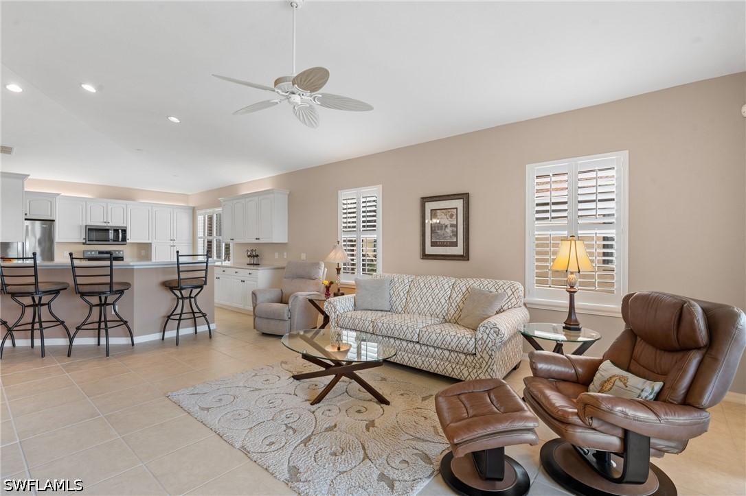 3 Bed Waterfront Home for Sale in Sabal Palm, photo 7