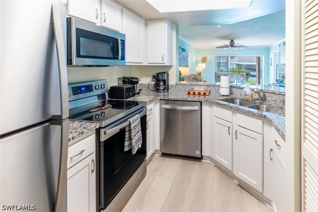 3 Bed Condominium for Sale in Naples, photo 7