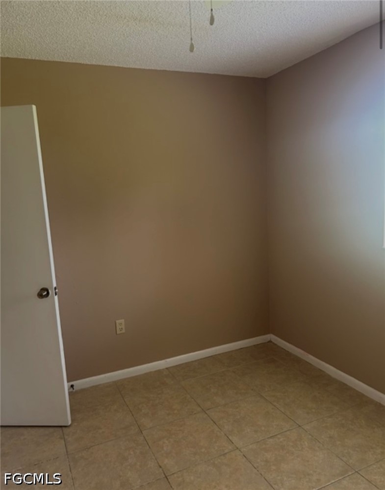 2 Bed Pool Home for Sale in Cape Coral, photo 7