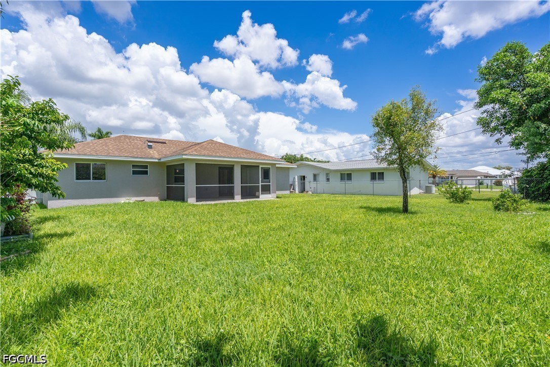 3 Bed SingleFamilyResidence for Sale in Cape Coral, photo 7