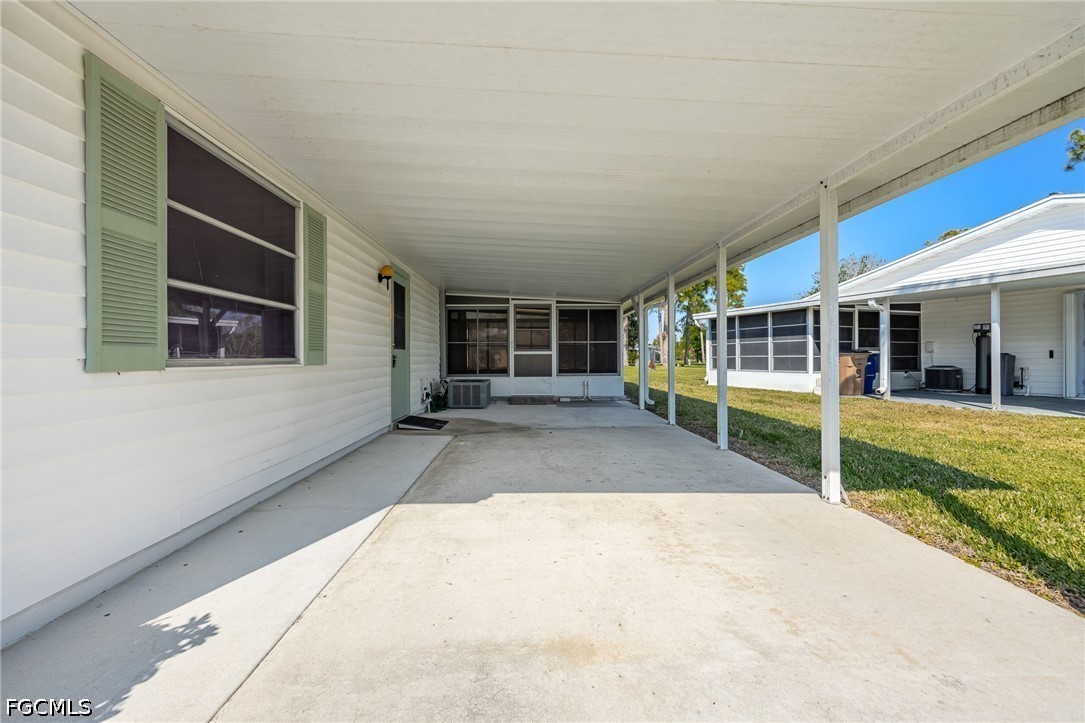 2 Bed Attached for Sale in Pinewood Condominium, photo 7