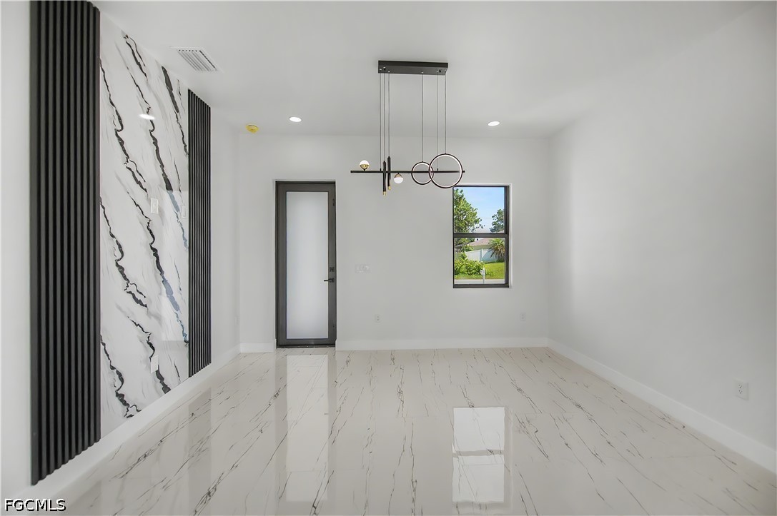 3 Bed SingleFamilyResidence for Sale in Lehigh Acres, photo 7