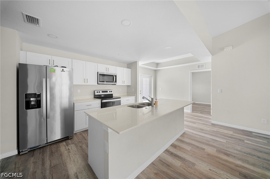4 Bed SingleFamilyResidence for Sale in Cape Coral, photo 7