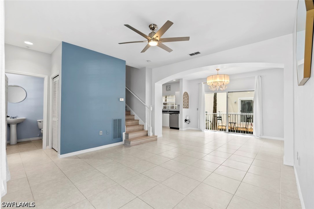 3 Bed Townhouse for Sale in Cypress Glen Village, photo 7