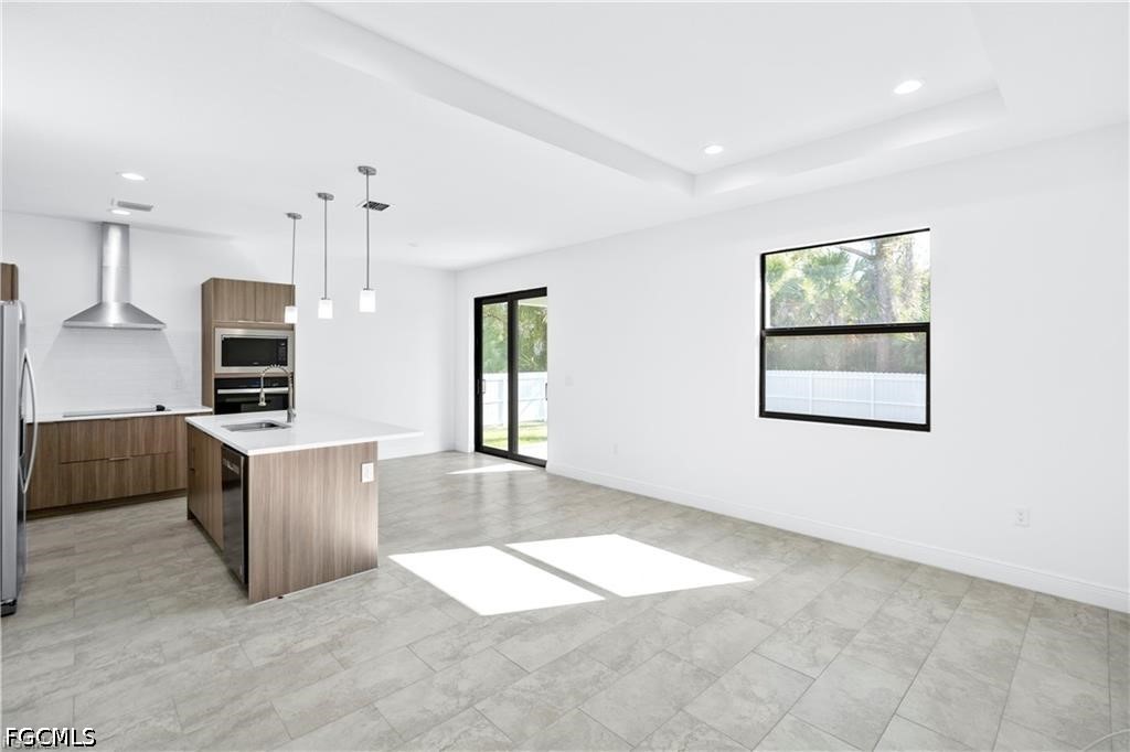 3 Bed SingleFamilyResidence for Sale in Port Labelle, photo 7