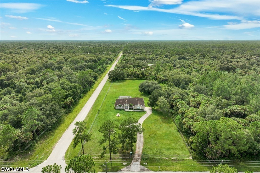 3 Bed Pool Home for Sale in Golden Gate Estates, photo 7